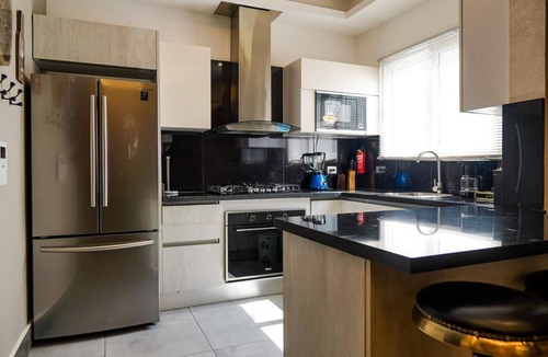 Evaristo Morales Apartment | City full aparment STD center