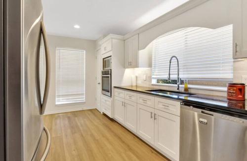 Plano House | City Gem: 4BR w/POOL! Sleeps 8