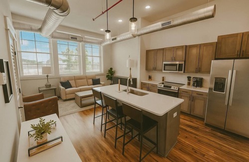 McMinnville Apartment | City Grammar