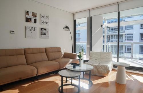 Darling Harbour Apartment | City Haven Nest