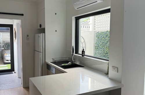 Adelaide Central Business District House | City Home Away From Home