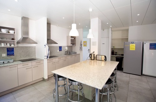 Valais Hostel | City Hostel Geneva
