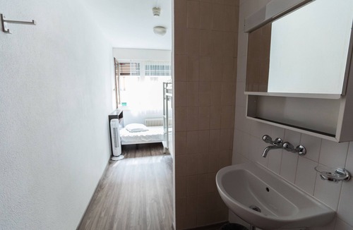 Valais Hostel | City Hostel Geneva