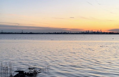 Usmma Apartment | City Island Hideaway in The Bronx