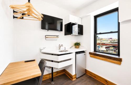 Chester House | City Lights Boutique Stay Philadelphia GSS H1