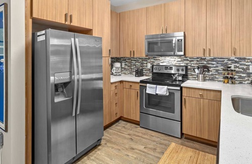 Downtown Apartment | City Living in Downtown Raleigh | Luxury Apt 2