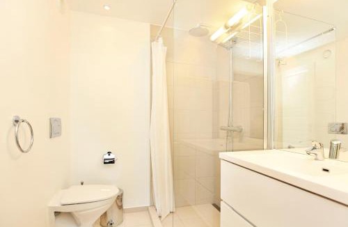 København V Apartment | City Lux apartment with 2 full bathrooms 2tv