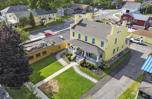 Canandaigua House | City of Canandaigua Efficiency Apt | FLX Wineries