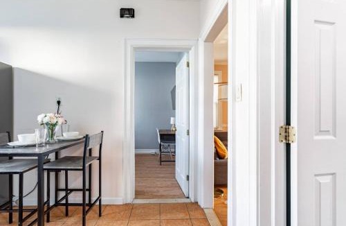 Hackensack River Waterfront Apartment | City Outside Serenity Inside: 2B1B NYC - 40 Min