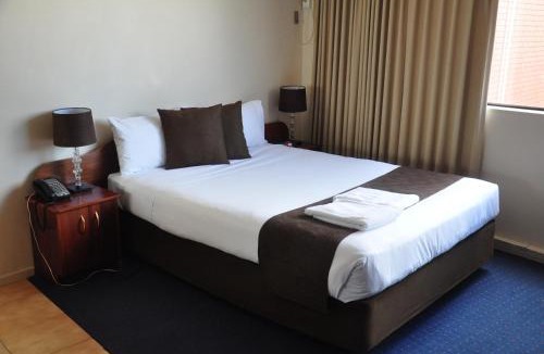 South Melbourne Hotel | City Park Hotel