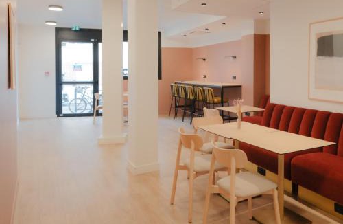 Vanves Hotel | City Pop 2Night Paris - Self check-in