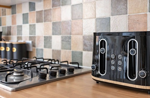 Exeter House | City Reach - Accommodation provided by STAYTOR