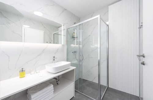 Montovjerna Hotel | City Residences