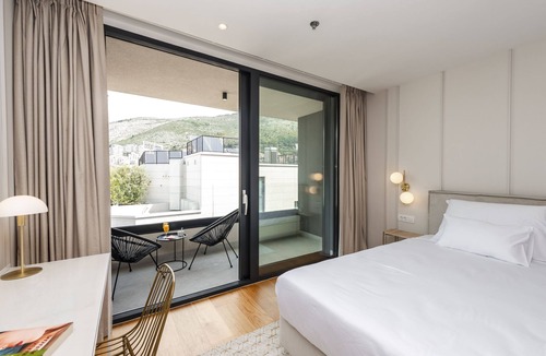 Montovjerna Hotel | City Residences