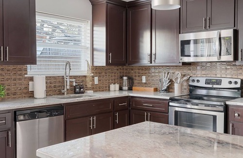 Richardson House | City Retreat-Perfect to Business/Family Trips