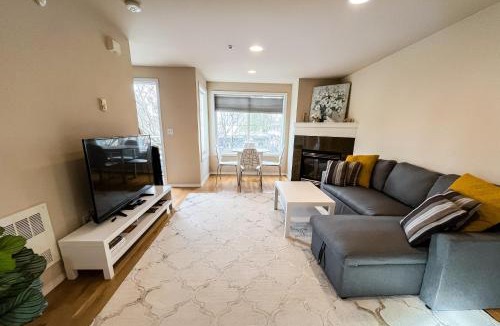 Loyal Heights House | City Sojourn