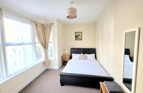 Pontrilas Apartment | City Stay