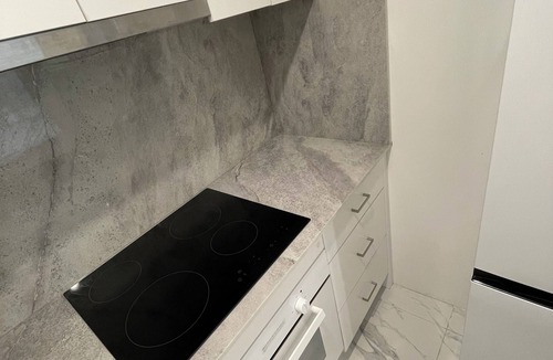 Marrickville Apartment | City Studio Private bathroom and private kitchen