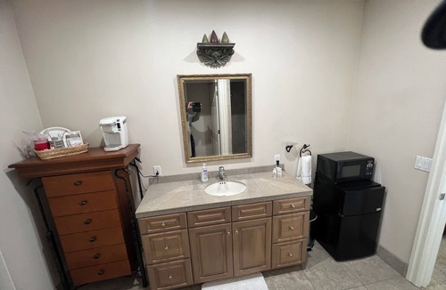 Selah House | City Suite at Chateau Valhalla