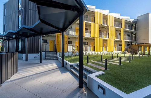 Newton House | City View 1-Bedroom Studio