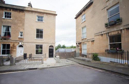 Bath Apartment | City View - 11 Southcot Place