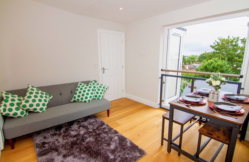 Salisbury Apartment | City view apartment