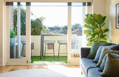 St Kilda West Apartment | City View Apt St Kilda West