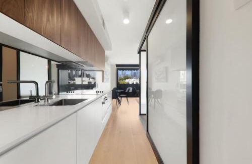 West Melbourne Apartment | City Views in a Railway Escape