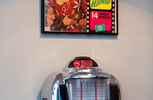 Finsbury Apartment | City Vistas, by Veeve