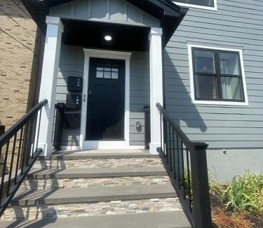 North Bergen House | CityLine Group Stay | Near NYC | Private Parking