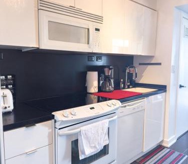 CityPlace Apartment | CityPlace Lofts Free Parking