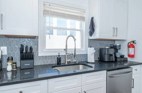 East Orange House | Cityside Charm – Modern Retreat w/Backyard, Parking & Easy NYC/World Cup Access