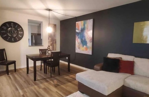 Downtown Apartment | CityView 1BR/Pool/Gym/Parking