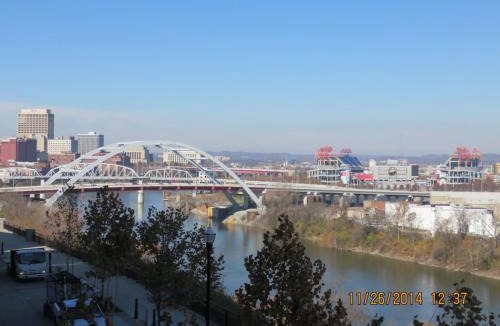 Rolling Mill Hill House | Cityview 304