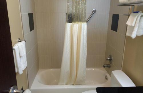 Near East Side Hotel | Cityview Inn & Suites Downtown/RiverCenter Area