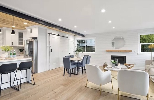 North Admiral House | CityView Landing by Urban Upscale