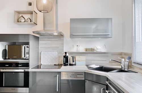 Secteur 4 Apartment | #CK Doux voyage | Main streets 🪶