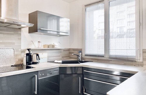 Secteur 4 Apartment | #CK Doux voyage | Main streets 🪶