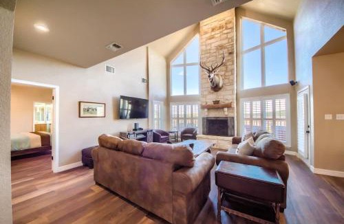 Canyon Lake House | CL 1181 Cypress Ridge