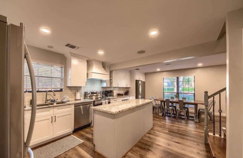Canyon Lake House | CL 954 River Cliff Retreat
