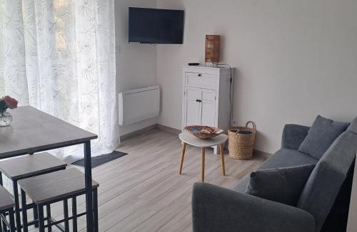 Sainte-Colombe House | Clair de lune