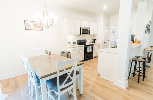 Umstead House | Claire's Charming Home near RDU and RTP