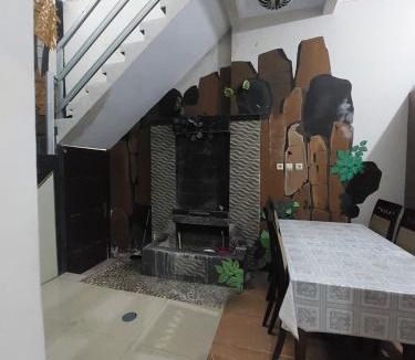 Depok House | Clara Guest House