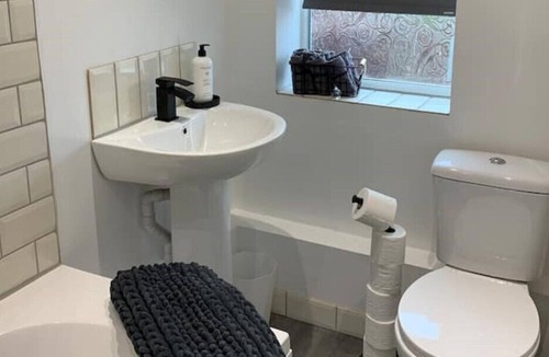 Stourbridge House | Clara House