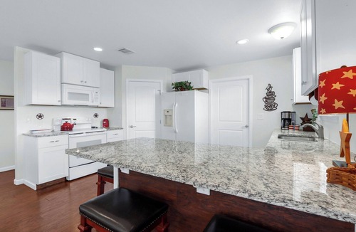 San Marcos House | Clare House I Couples, Stargazing