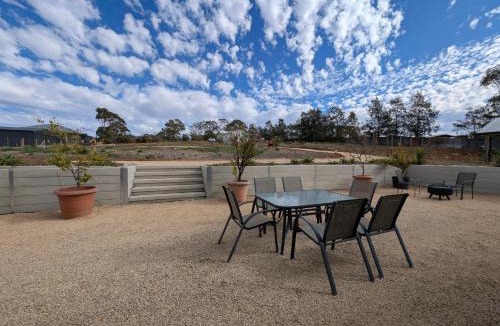 Upper Wakefield House | Clare Valley Escape