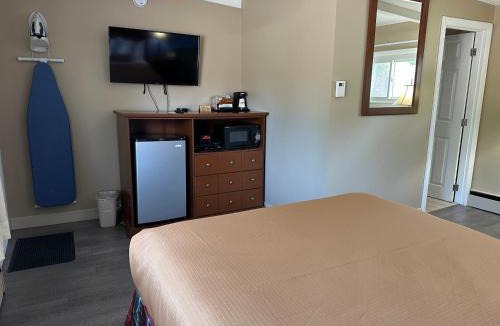 Claremont Hotel | Claremont Motor Lodge