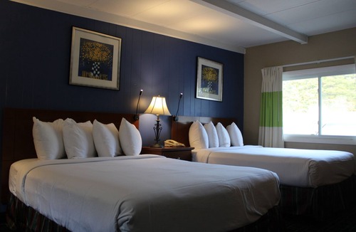 Claremont Hotel | Claremont Motor Lodge