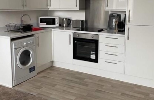 Aberdeen West End Apartment | Claremont Upper Apartment