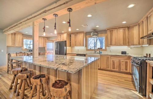 Claremore House | Claremore Country Home with Large Yard and Grill!
